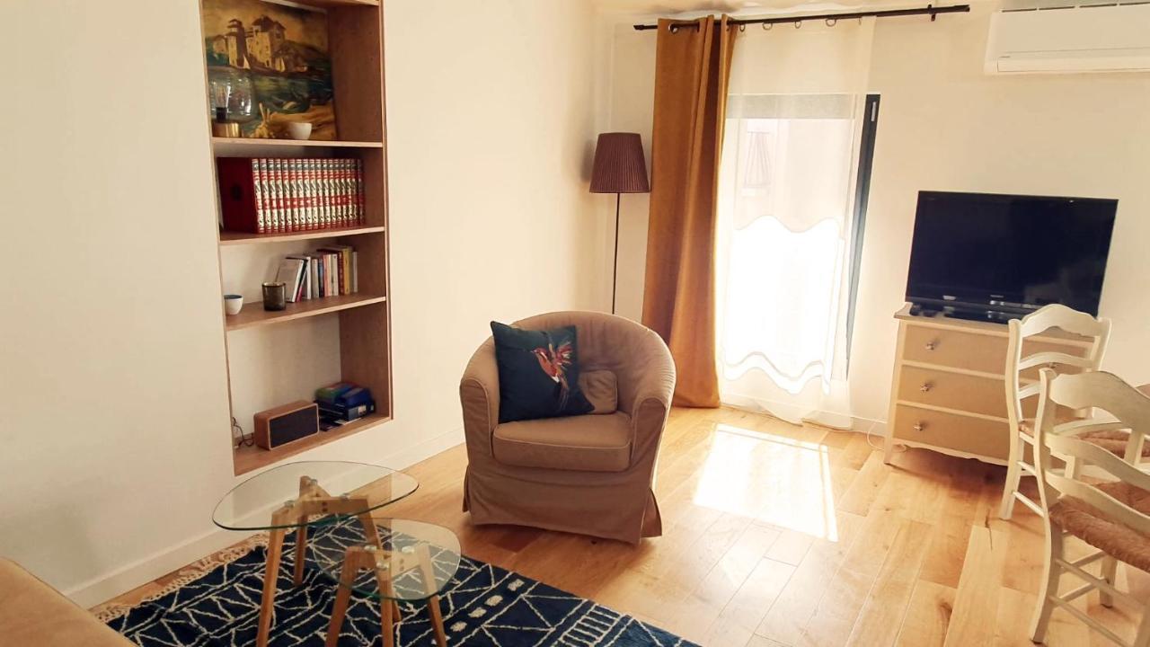 Hypercentre, Grand Studio Charmant Traversant De 47M2 Сет Екстериор снимка